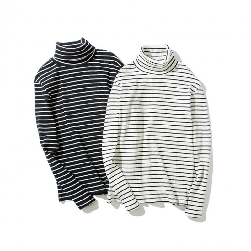Turtleneck Fit