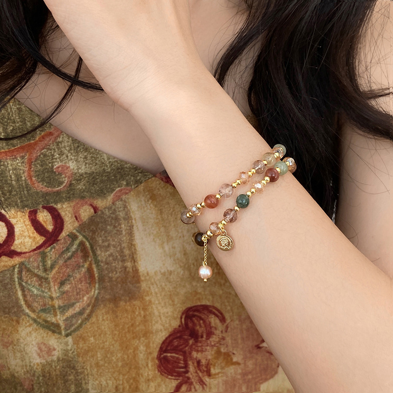 Retro Baroque Pearl Bracelet Image 2