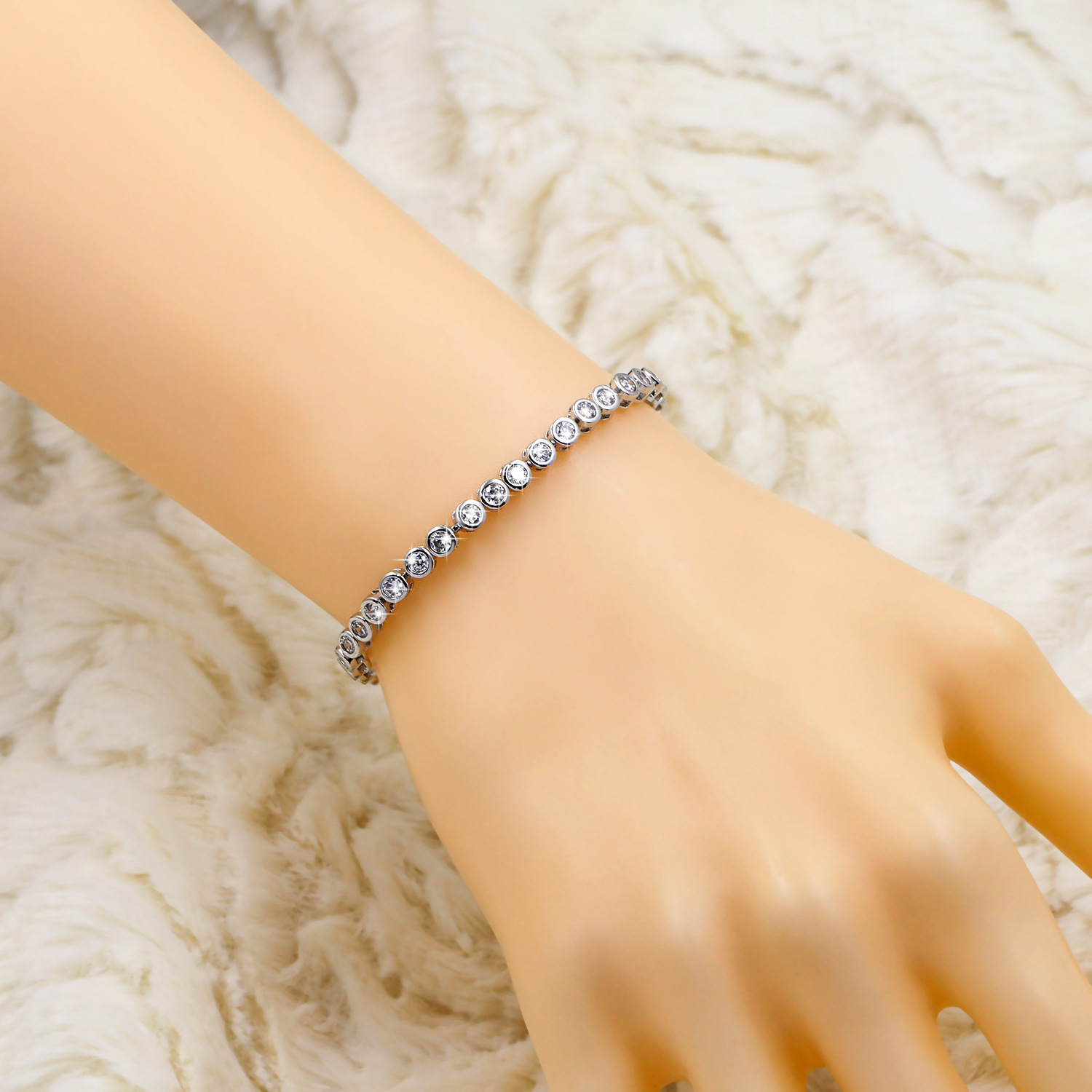 Simple Copper Zircon Platinum Bracelet 1