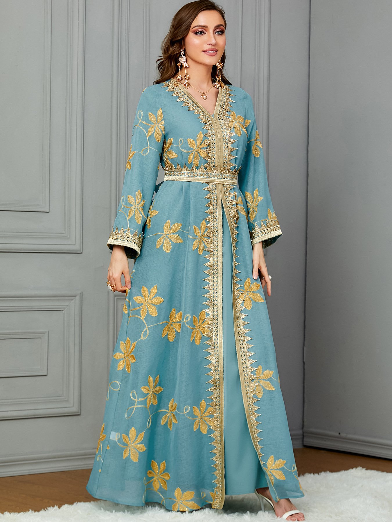 Fashionable Evening Gown