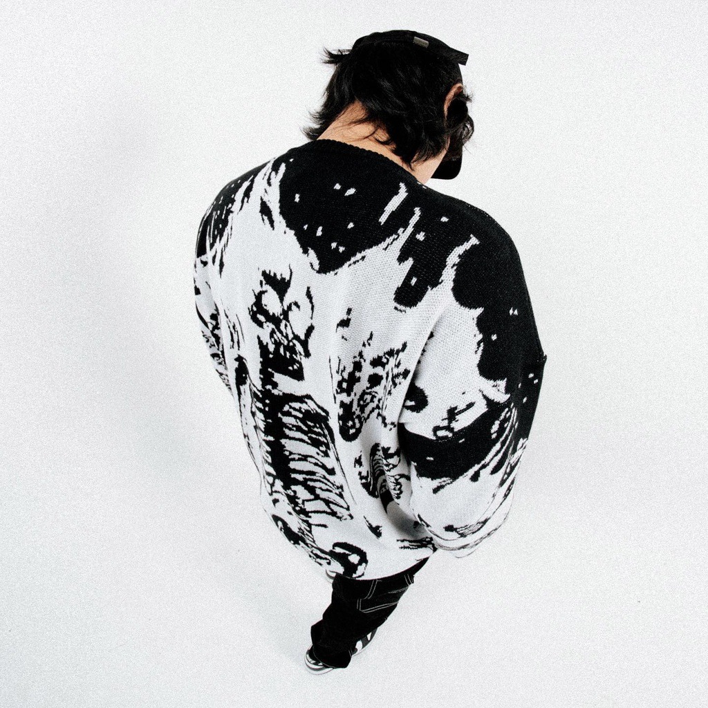 Jacquard Round Neck Flame Skull Sweater Image 3