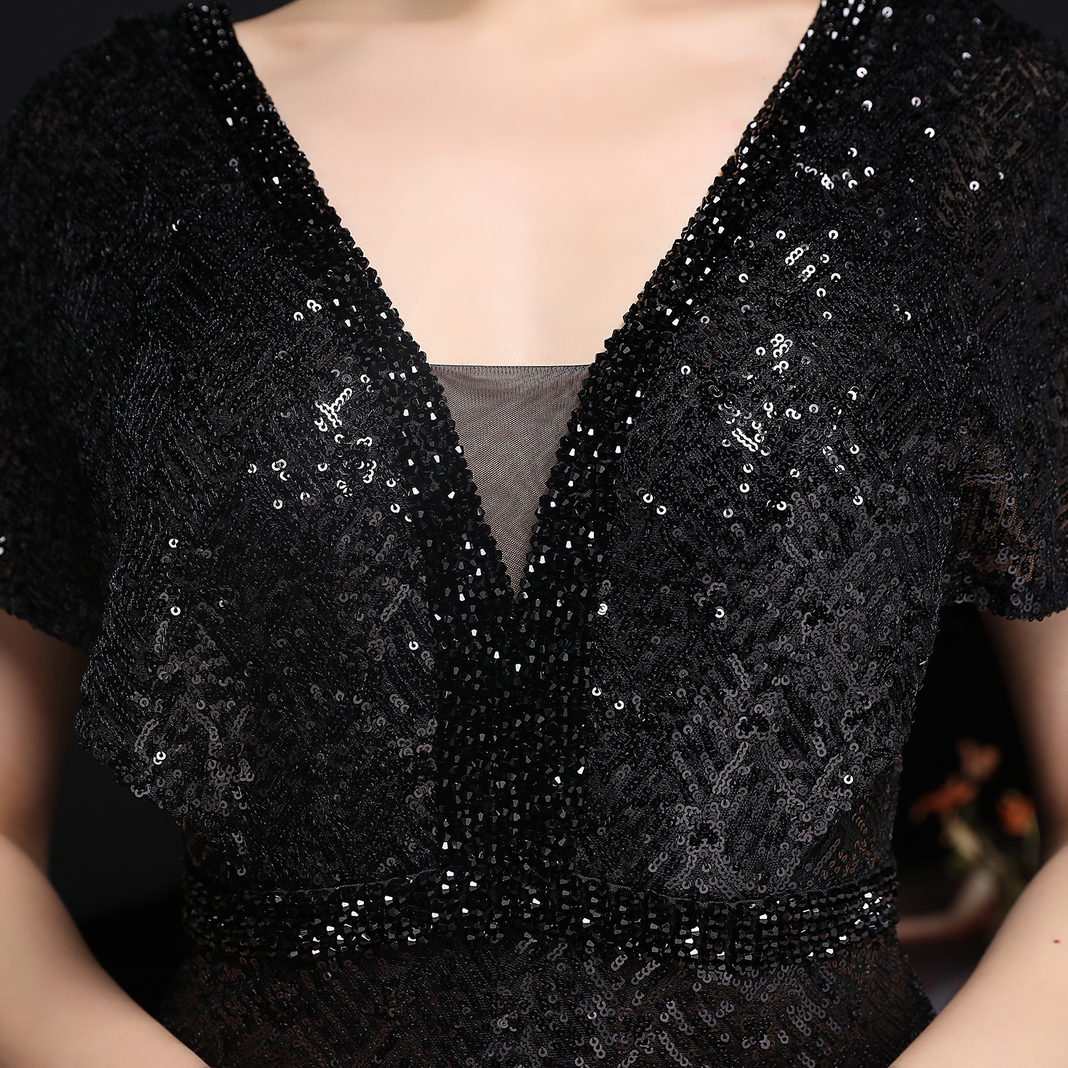 Women's Sequin Fishtail Banquet Dress Image 2