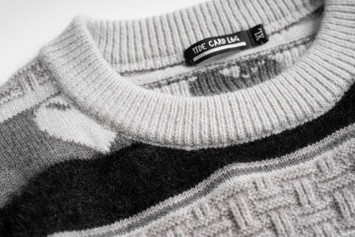 Couple Student Leisure All-match Sweater Close-up