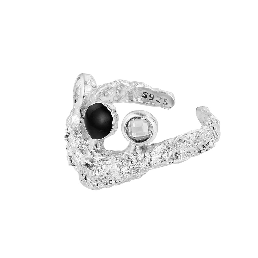 Index Finger Ring Image 4