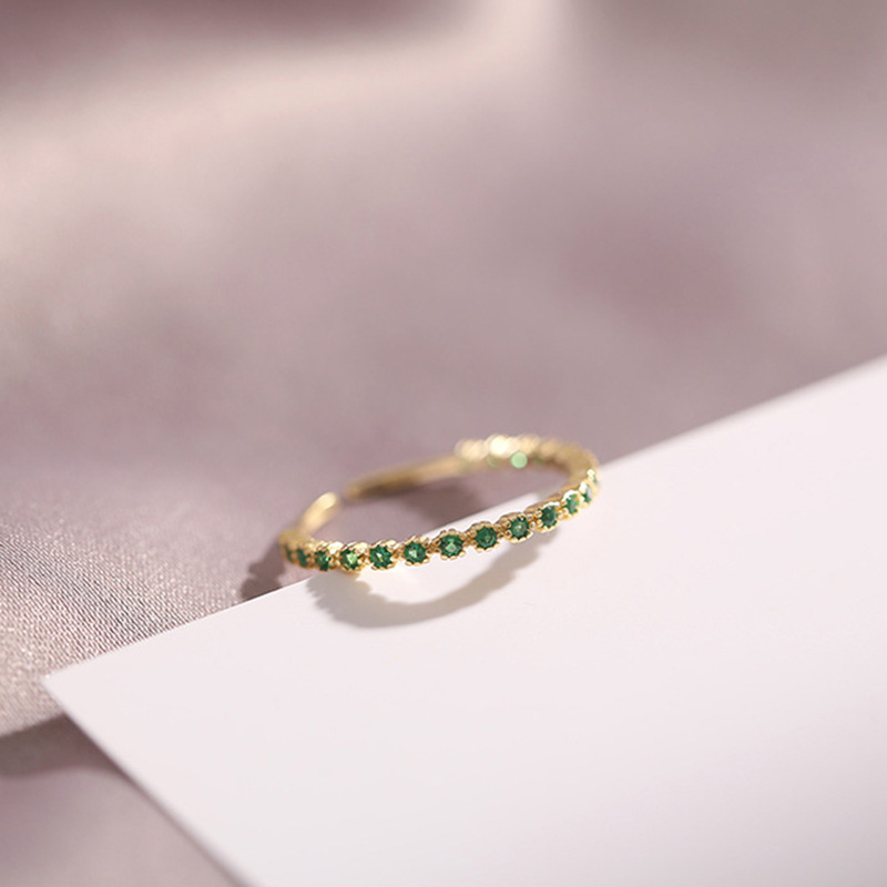 Single Row Diamond Plated 14K Gold Ring Image 4