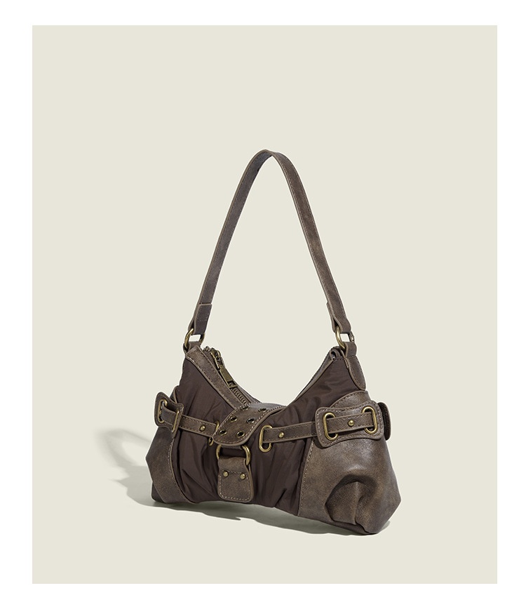 Retro New One-shoulder Portable Rivet Baguette Bag Image 10