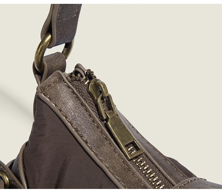 Retro New One-shoulder Portable Rivet Baguette Bag Image 12