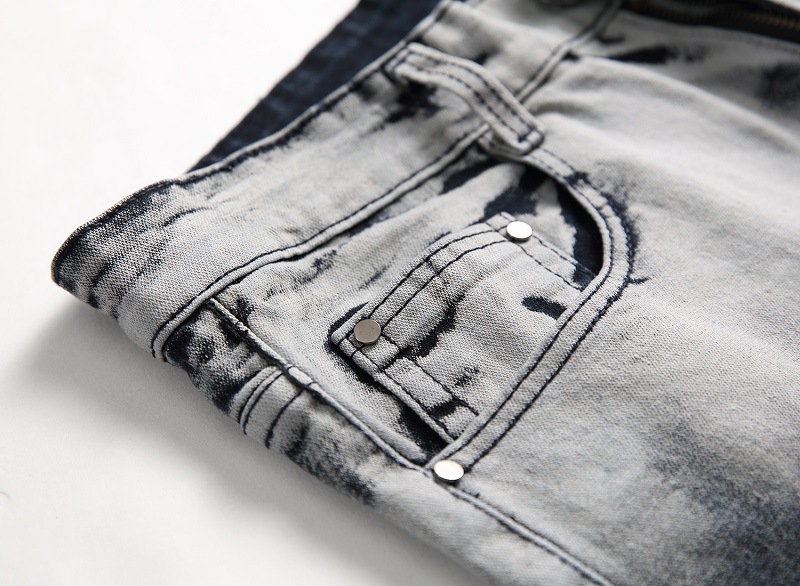 Men's Jeans Image 4