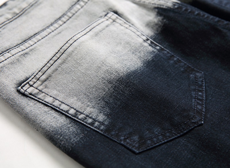 Men's Jeans Image 10
