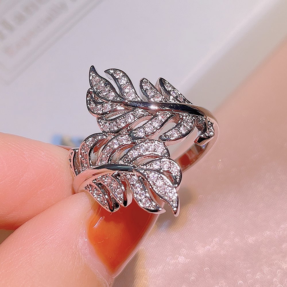 Zircon Ornament Ring Image 2