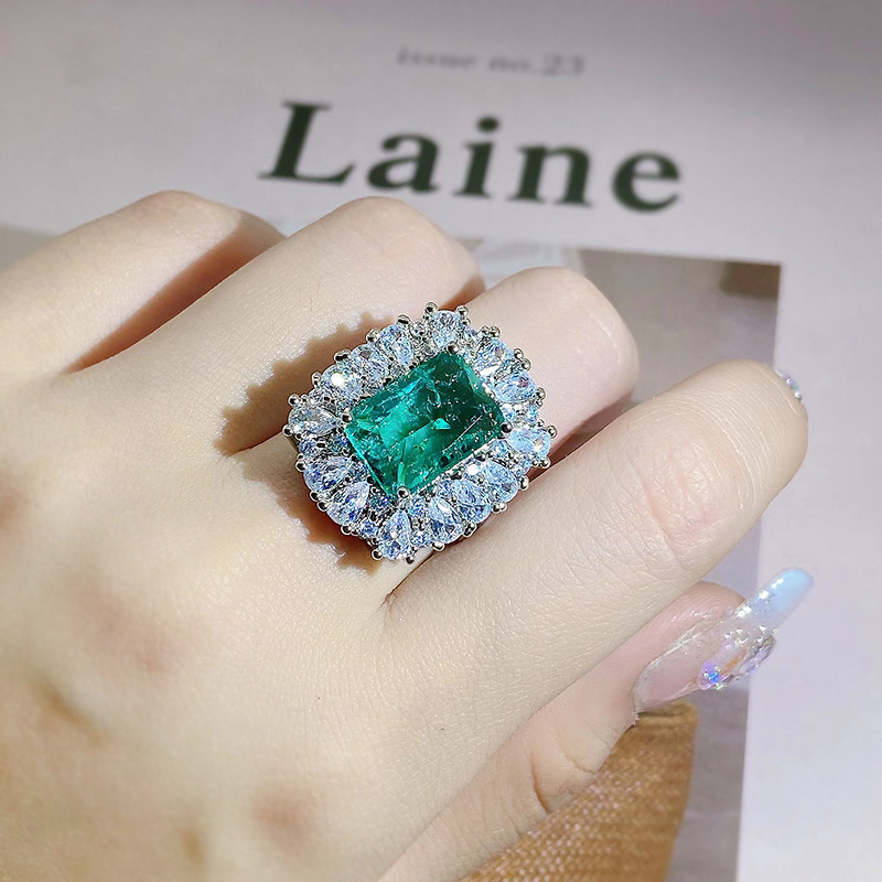 Vintage Emerald Ring 4