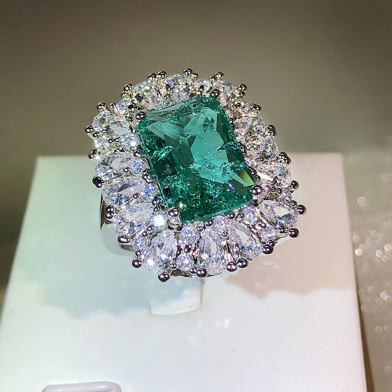 Vintage Emerald Ring 5