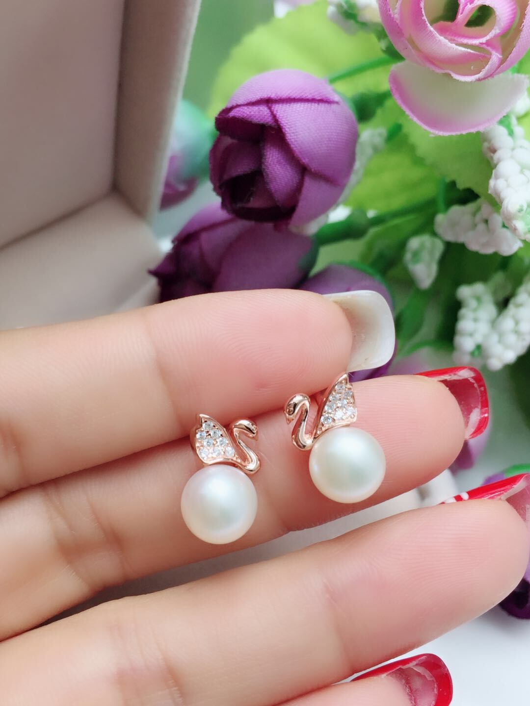 Silver Swan Earrings