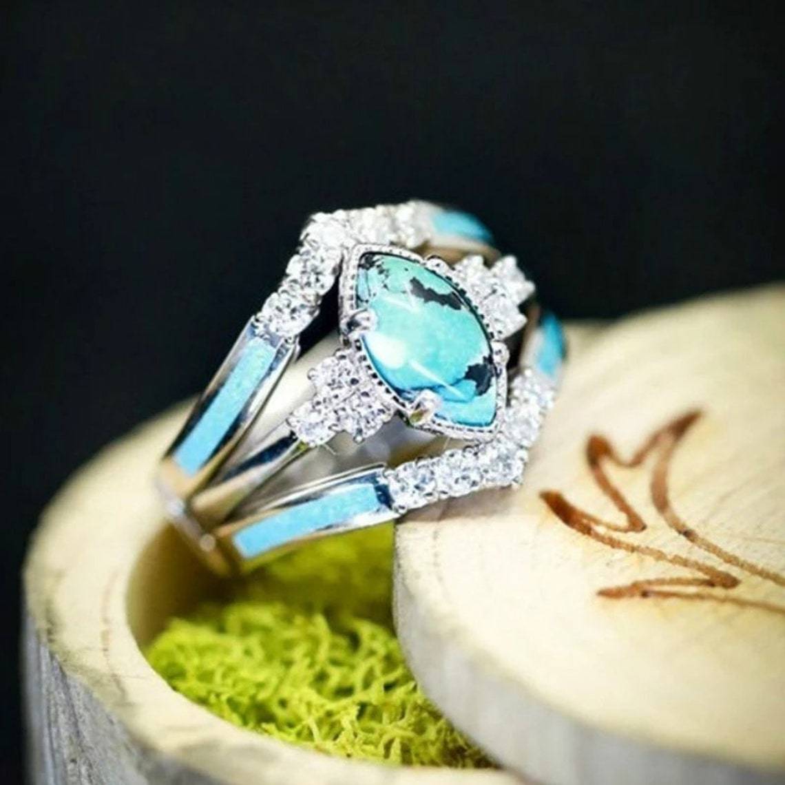 Elegant Ring Set