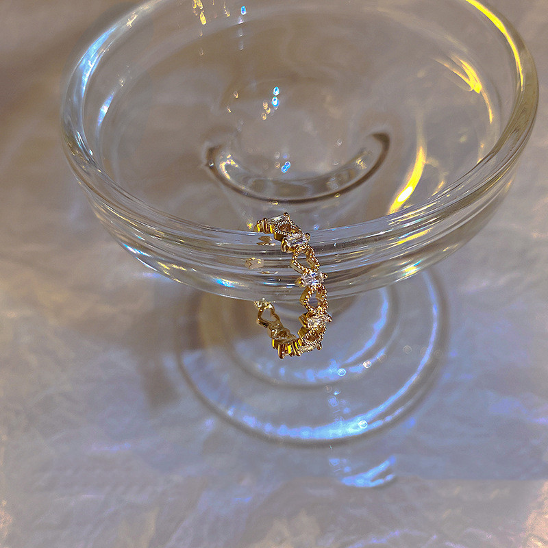 Women's Pearl Zircon Ring 27