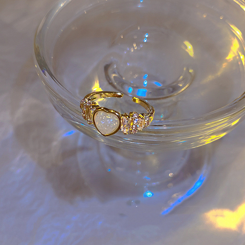 Women's Pearl Zircon Ring 26