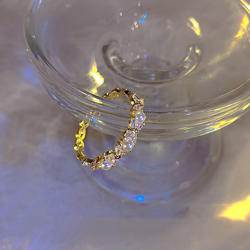 Women's Pearl Zircon Ring 15
