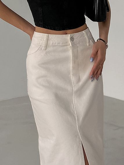 Straight Skirt Style