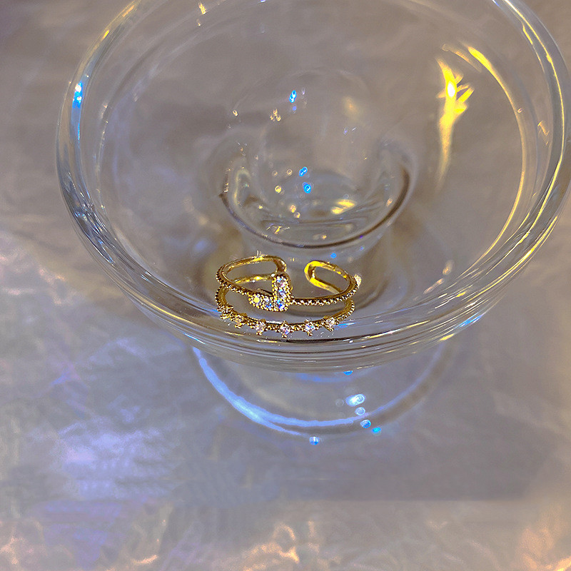 Women's Pearl Zircon Ring 12