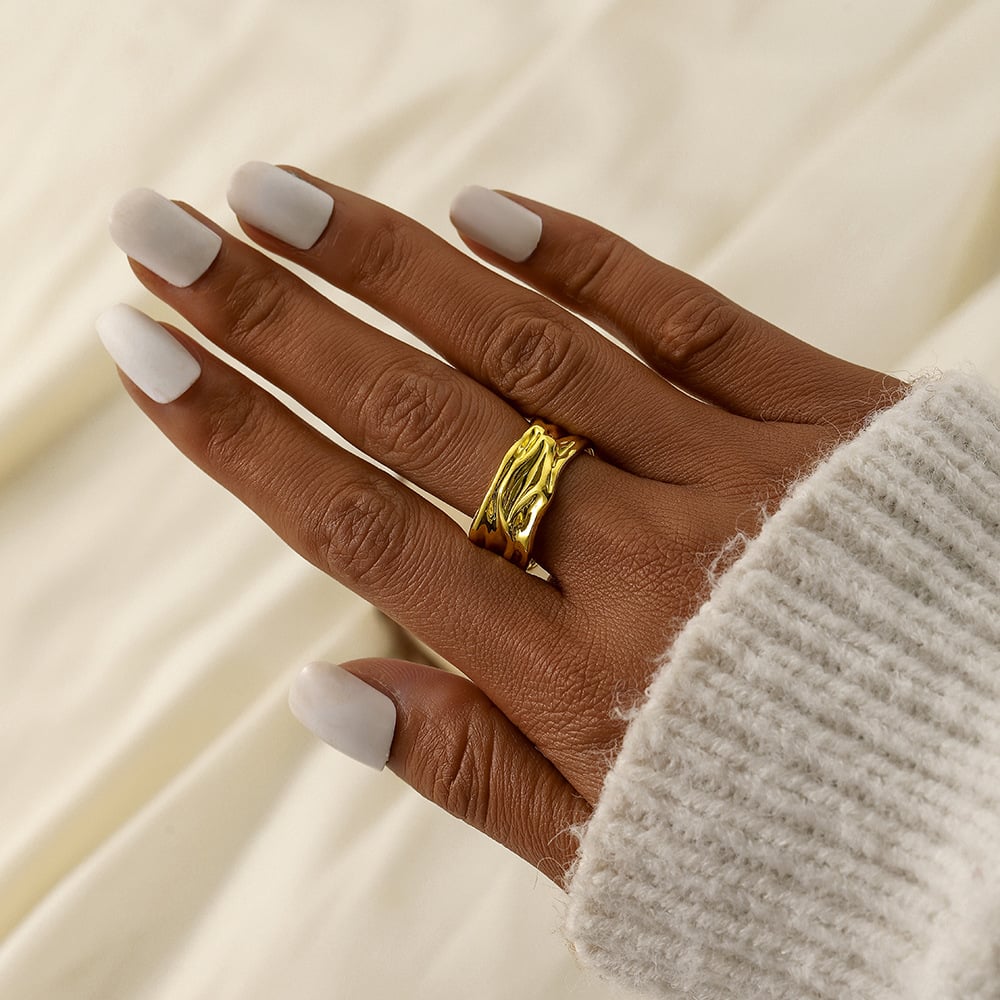 Pleated Ring Image 3