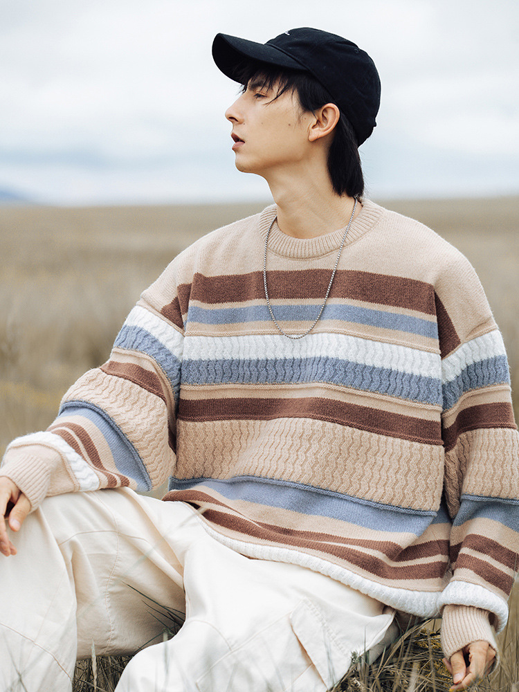 Sweater Image 11