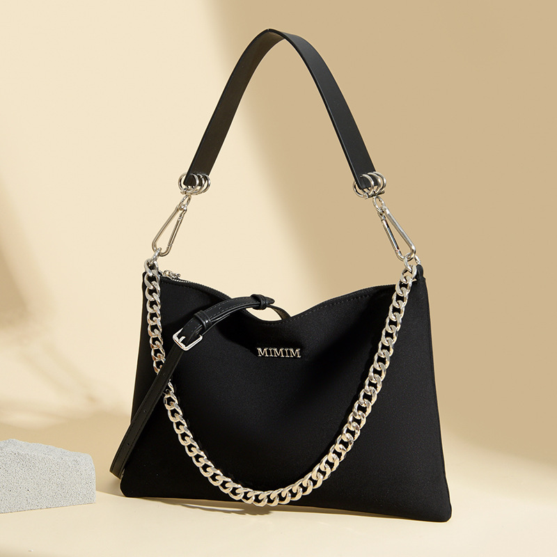 Oxford Cloth Tote Image 5