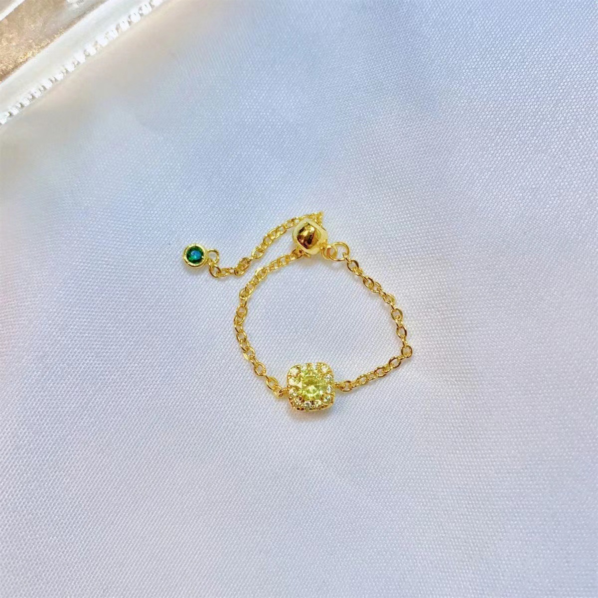 Women's Fashion Simple Small Yellow Diamond Soft Chain Ring Image 5